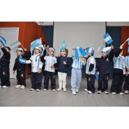 Los más pequeños celebraron el DIA DE LA BANDERA